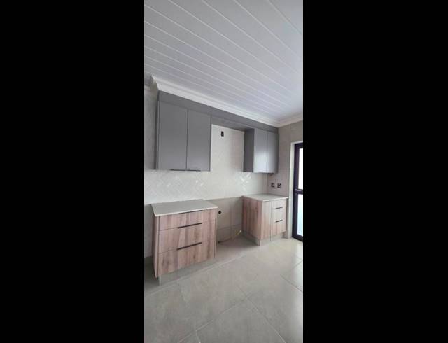 3 BEDROOM HOUSE FOR SALE IN OUTENIQUASBOSCH